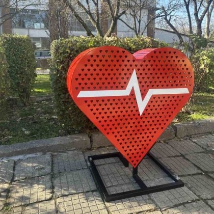 Пловдив с три нови метални сърца за детска линейка