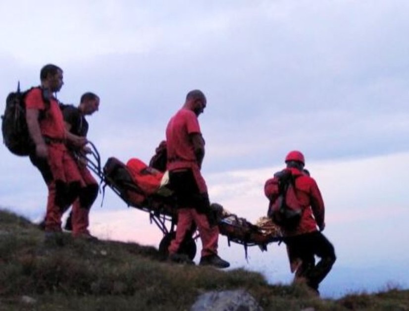 Акция! Катерач падна край Боянския водопад