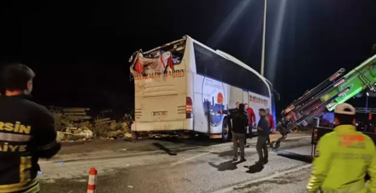 Автобус се преобърна Турция, има жертви и много ранени