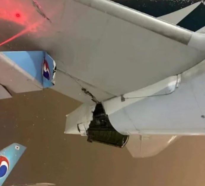 Два самолета се блъснаха по време на силна виелица