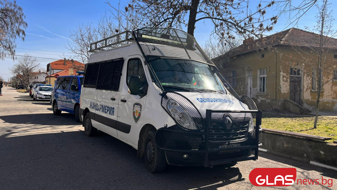 Петима арестувани при спецакция в Пловдив СНИМКИ