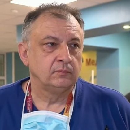Лекар, избягал от Харков, помага на деца в наша болница
