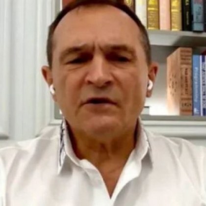 Полицията влезе в имоти на Васил Божков