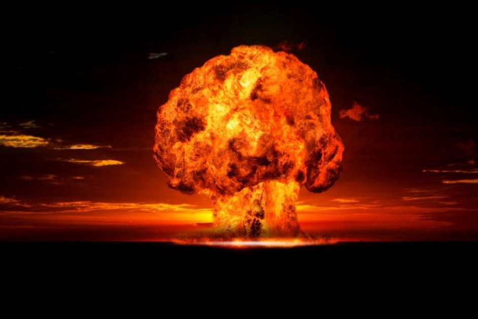 6 популярни теории за това как може да настъпи краят на света