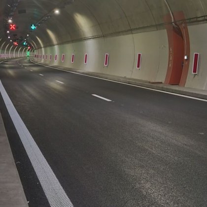 Пускат за движение тунел Железница на автомагистрала Струма От Агенция