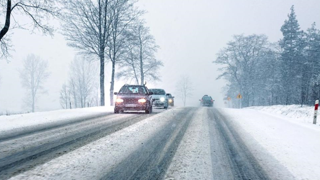 Републиканските пътища са проходими при зимни условия. Настилките са обработени, но
