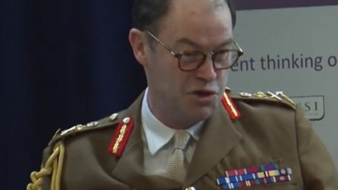 Генерал Патрик Сандърс призовава за обща мобилизация във Великобритания