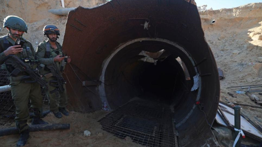 Израелската армия призна, че наводнява тунелите, използвани от палестинското ислямистко