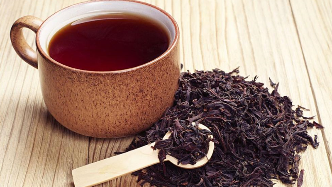 Необичайни начини за използване на черен чай в ежедневието