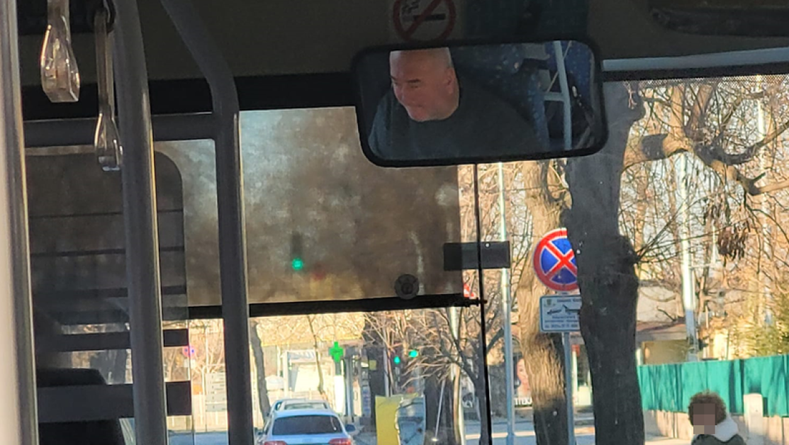 Шофьор на градския транспорт в Пловдив отказа да даде билет на жена
