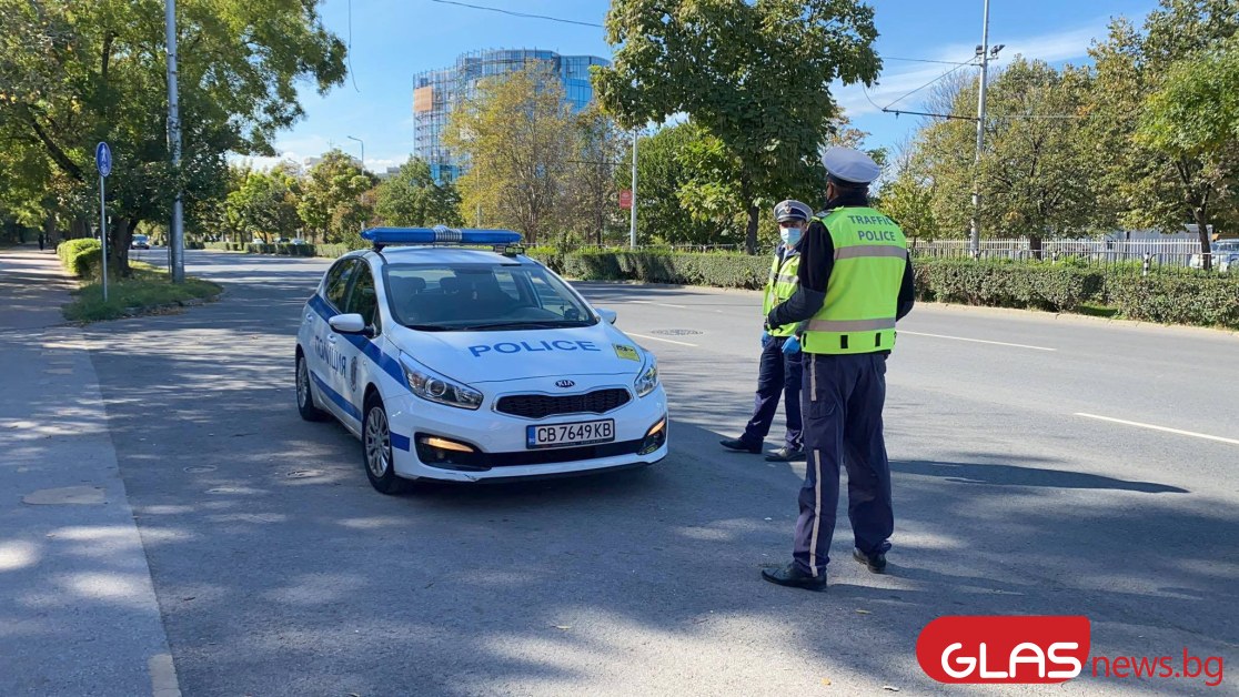 Шофьори се спречкаха на улица в Пловдив, намесиха се полицаи