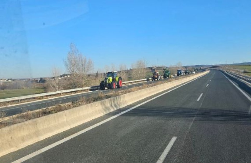 Земеделци се заканиха с протест