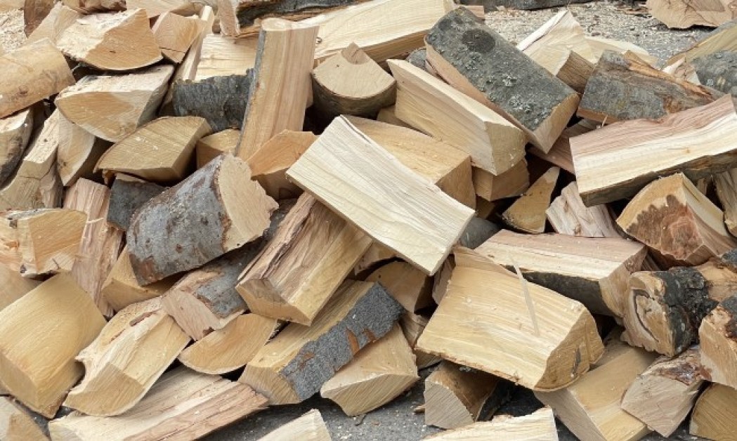 Нова цена на дървата за огрев