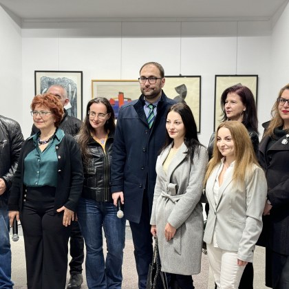 Дружество на пловдивските художници откри изложбата Съвременна графика в Изложбена