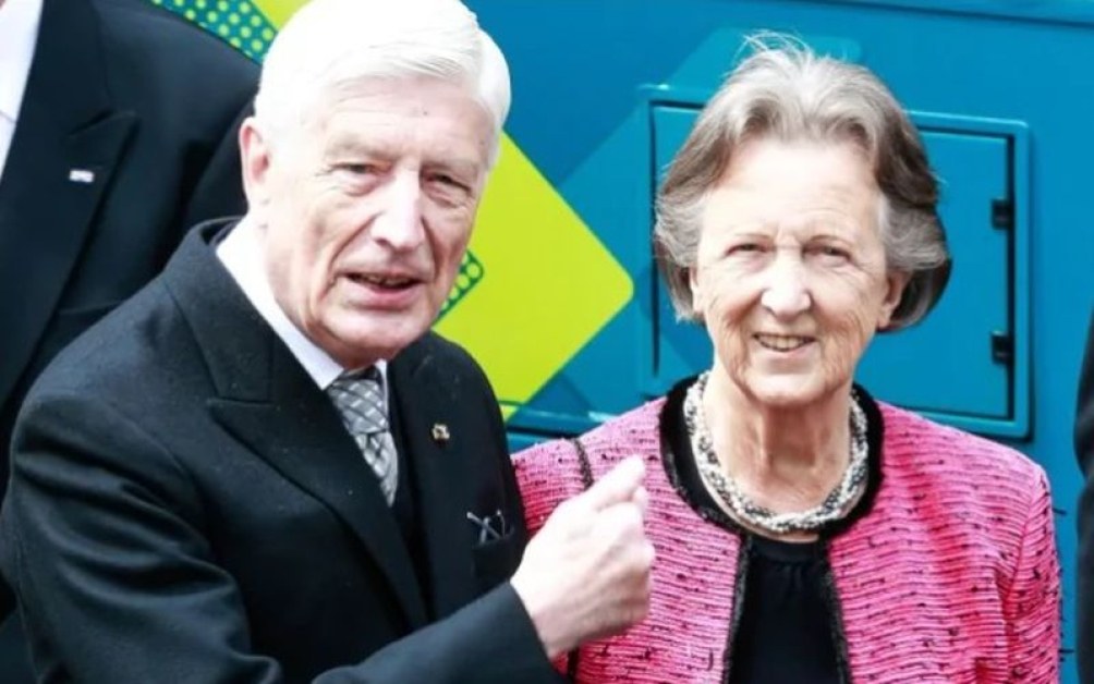 Бивш премиер на Нидерландия и съпругата му починаха по едно и също време