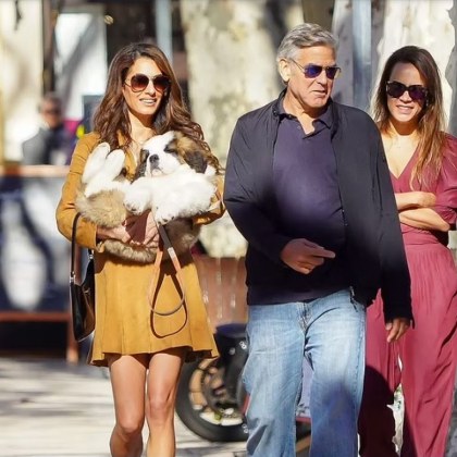 62 годишният американски актьор Джордж Клуни бе забелязан на среща със съпругата си