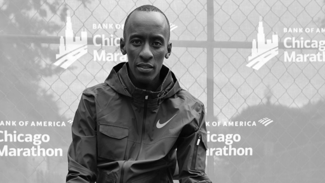 Световният рекордьор в маратона за мъже, 24-годишният кениец Келвин Киптум,