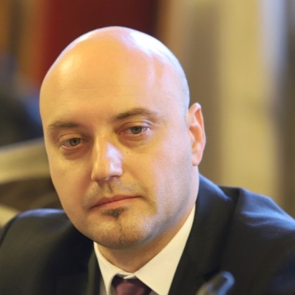 В рамките на направеното изслушване разследващият журналист Николай Стайков изнесе