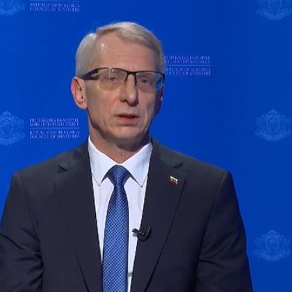 Министър председателят Николай Денков отговаря на въпроси на живо в излъчване
