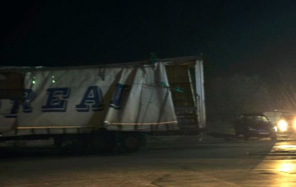 Камион се взриви на митницата в Казанлък  СНИМКИ