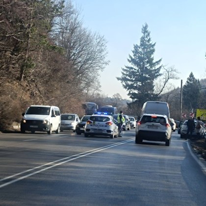 Нова катастрофа до София Инцидентът е станал между два автомобила