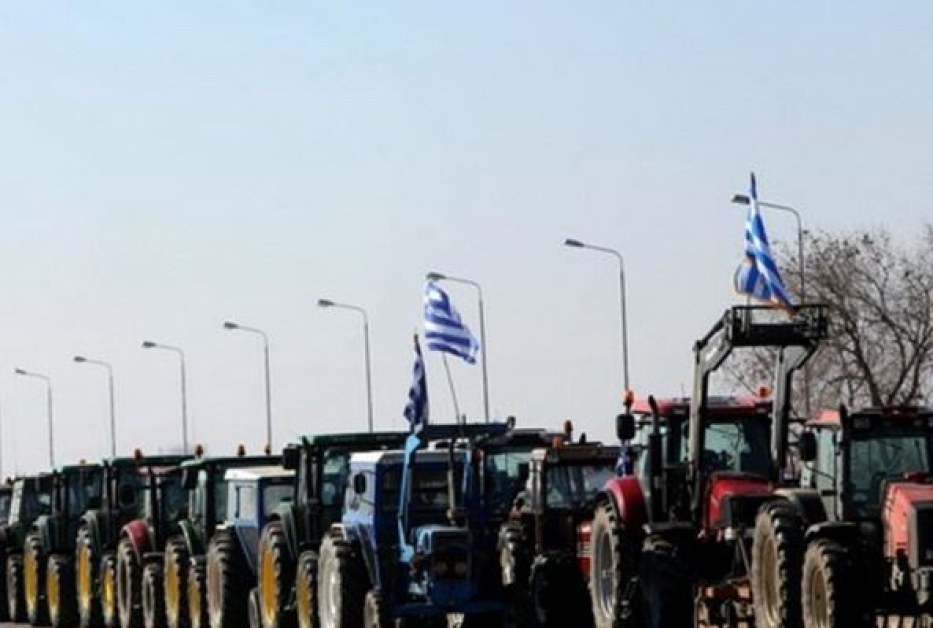 Атина под обсада! Фермери блокираха столицата
