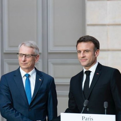 Президентът на Франция Еманюел Макрон благодари във Фейсбук профила си