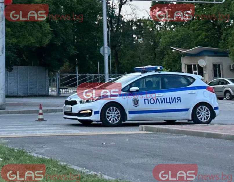 Кола блъсна ученичка на пешеходна пътека в Казанлък. Инцидентът е