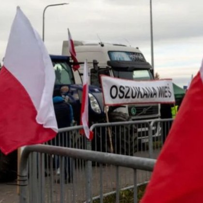 Полша може напълно да затвори границата с Украйна  Това заяви полският