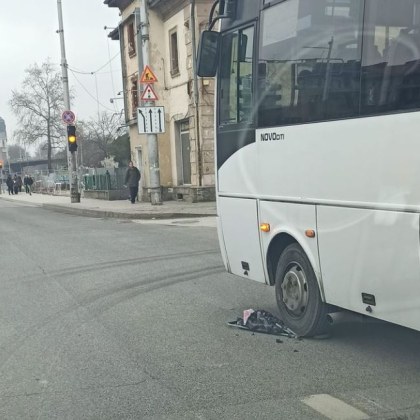 Инцидент с пешеходец е станал по рано днес в Пловдив Автобус