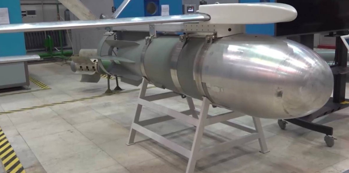 Русия започна масово производство на най-тежката планираща бомба