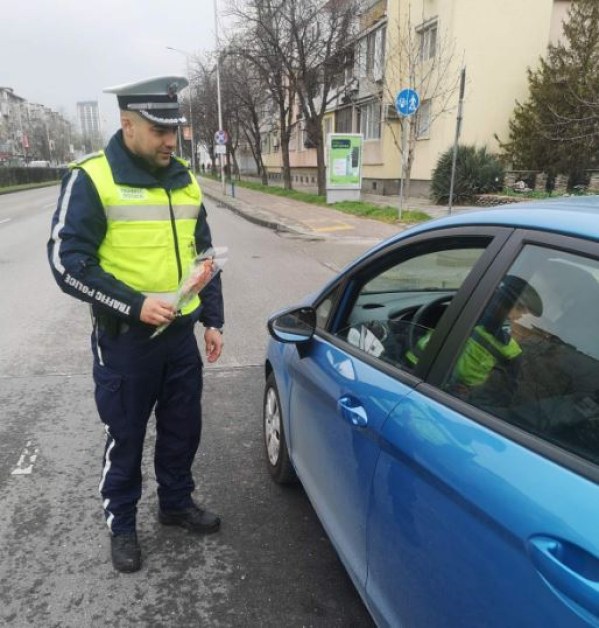 Шофьорки останаха приятно изненадани при проверки в Пловдив