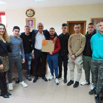 Кметът на Община Марица Димитър Иванов подкрепя идея на младежи