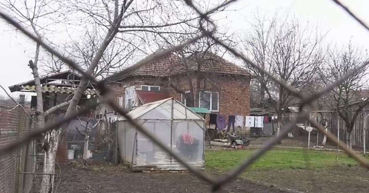 Ще върнат ли на майката детето, гледано в кокошарник