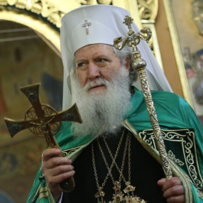 Ден на траур е в памет на патриарх Неофит