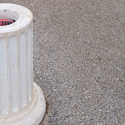 Деца са превърнали чешмичка в кошче за отпадъци във Враца
