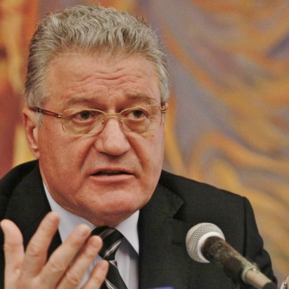 Почина вицепрезидентът Ангел Марин