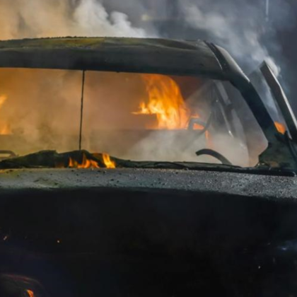 Лек автомобил изгоря вчера в Кричим Сигналът за възникналия пожар в
