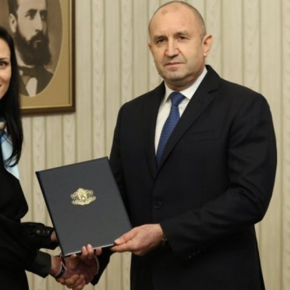 Държавният глава Румен Радев подписа указ с който предлага на