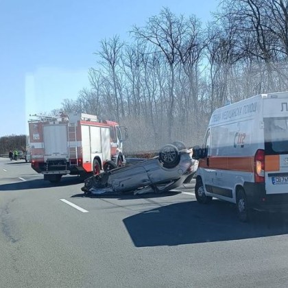 Тежка катастрофа е станала днес на автомагистрала Тракия Лек автомобил