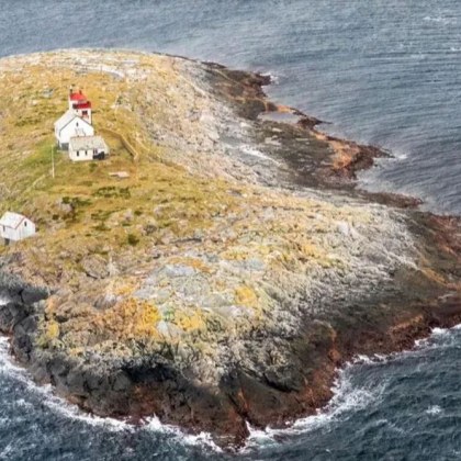 Най самотната къща в света се намира на изолиран остров Той