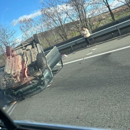 Нов инцидент стана днес на магистрала Тракия Лек автомобил се