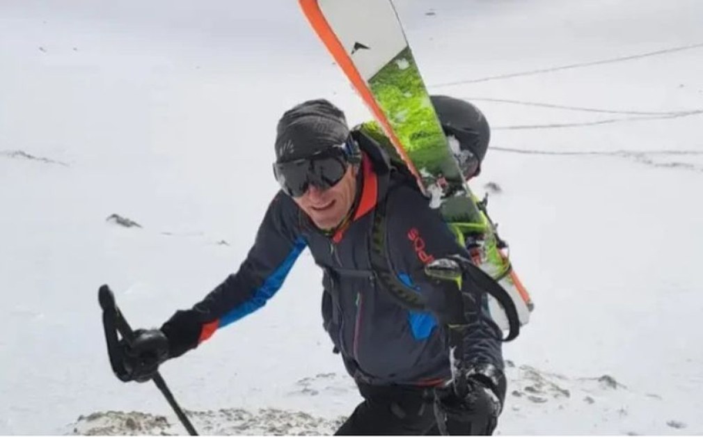 54-годишният италиански скиор Карлучо Сартори, който оцеля от лавина след 23 часа,