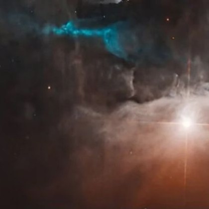 Телескопът Хъбъл засне невероятно изображение на две новородени звезди разположени на