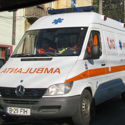 Тежка катастрофа в Констанца Трима мъже са откарани в болница