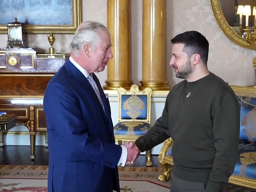 Британски медии съобщиха за продажбата на имение на крал Чарлз III на Зеленски ВИДЕО