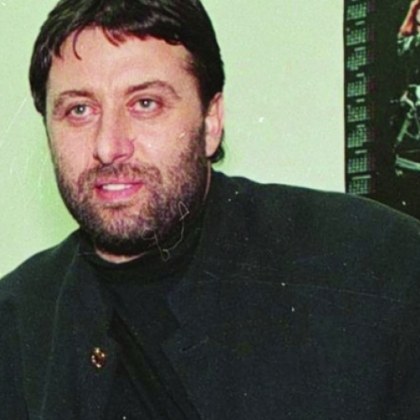 26 години след разстрела: Продадоха родната къща на Иво Карамански