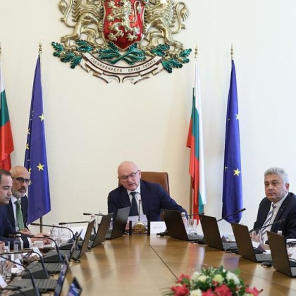 Министър председателят Димитър Главчев получава своевременна и актуална информация от министъра