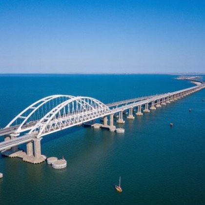 Украйна обяви намерението си да разруши Кримския мост до средата на юли