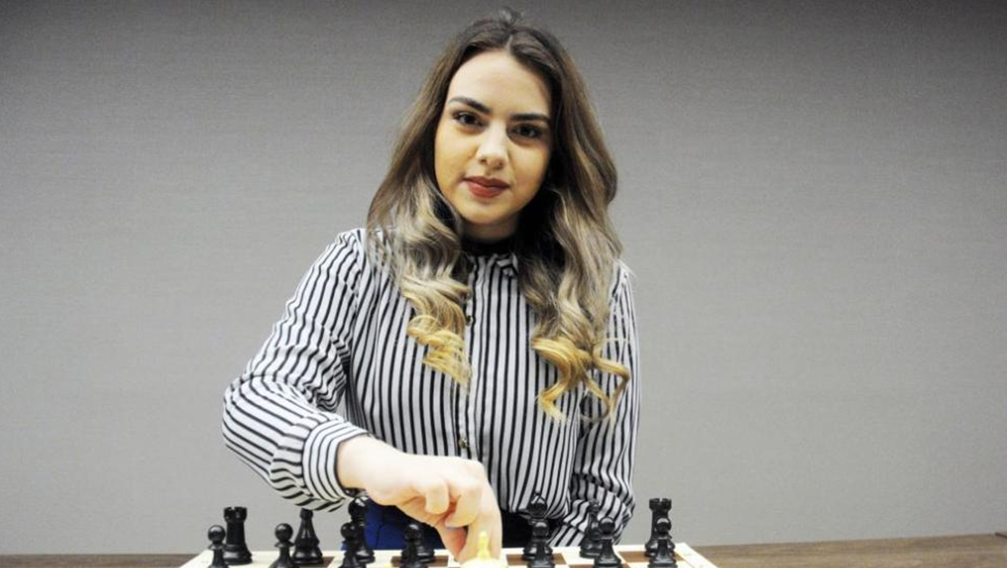 Звездата ни в шахмата Нургюл Салимова постигна петото си реми